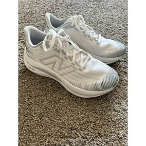 New Balance Women's White and Gray Athletic Running Sneakers